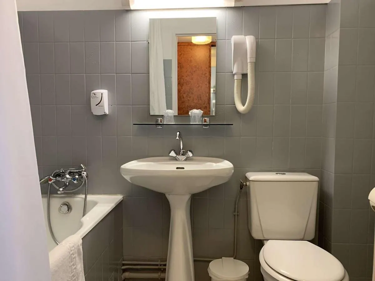 Appartement Refait A Neuf Avec Vue Mer, Wifi Et Balcon A Perros-Guirec - Fr-1-368-59 Apartment